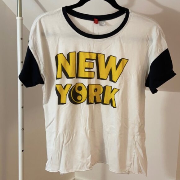 h&m divided new york graphic tee raw hem yin yang - Picture 1 of 4